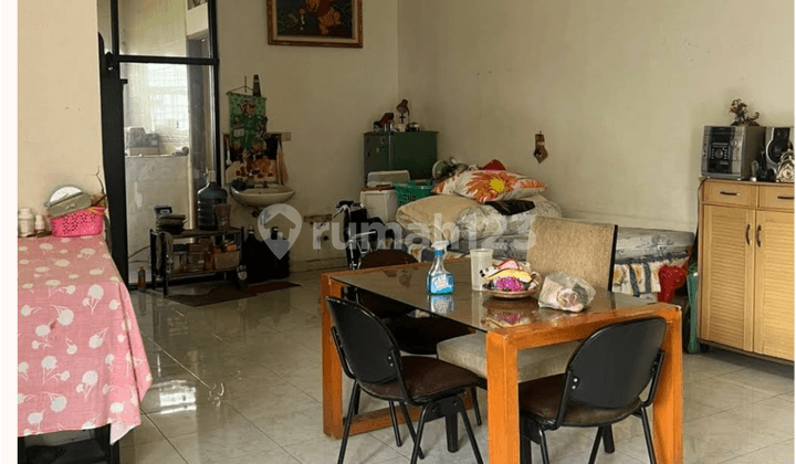 Jemursari Rumah Lama Posisi Hook Jarang Ada Strategis Selangkah Dari Raya