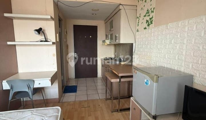 Metropolis Apartment Fully Furnished Move-In Ready Luxurious Interior