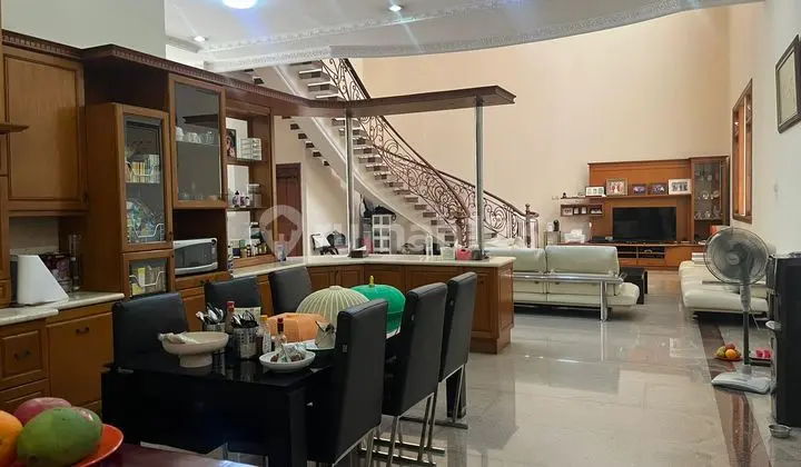 Rumah Mayang Pantai Indah Kapuk