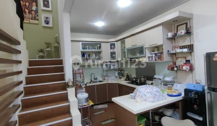 Rumah Layar Permai Pantai Indah Kapuk