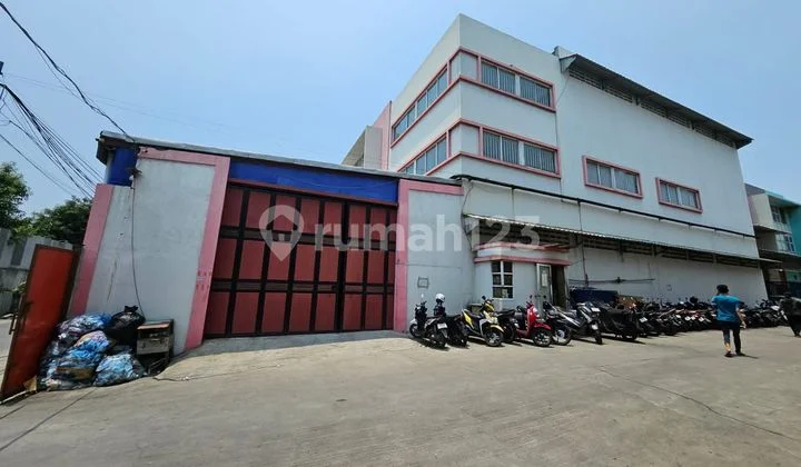 Gudang Kapuk Raya Rapi Akses Container 40ft