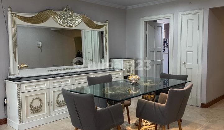 Apartemen Mewah Siap Huni Full Furnished Interior Daerah Elite View Golf Kondiminium Graha Famili