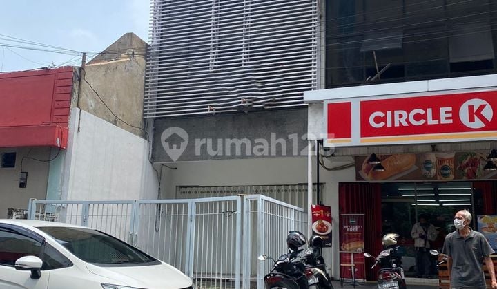 Commercial Building Zero, Central City Commercial Area Surabaya Kayon Commercial Building Zero, Central City Commercial Area Surabaya Kayon