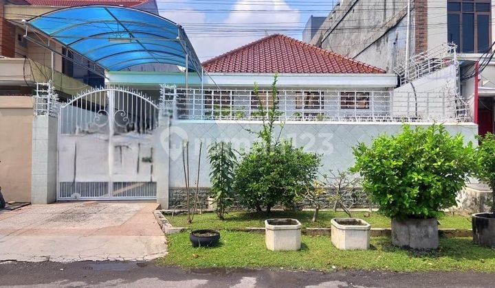 Rumah Komersial Second Road Ramai Murah Cocok Untuk Usaha Selangkah Dari Raya Gubeng Jalan Kalimantan
