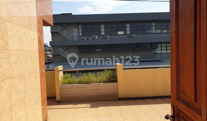 Rumah Usaha Area Komersial Ramai Cocok Untuk Usaha Darmo Permai Timur Second Road Ramai