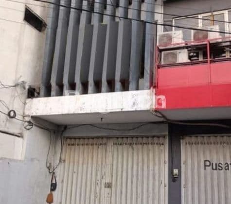 Shop House Second Road, One Step to Diponegoro Main Road, Spacious Parking
