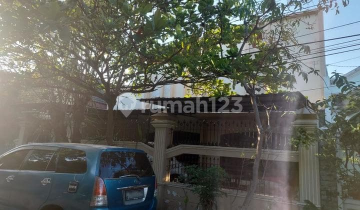 Rumah Butuh Renovasi Semi Furnished SHM di Sutorejo Utara, Surabaya Rumah Second Siap Huni Bisa Dipecah Cocok untuk Home Builder Sutorejo Utara