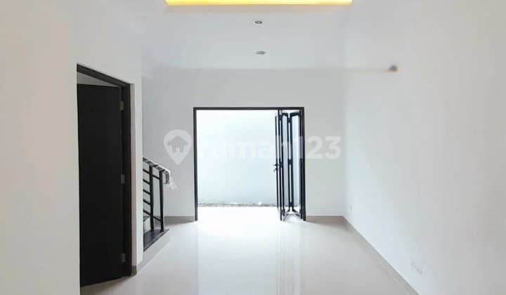 Rumah Bagus Cluster Paradizo SHM Ciputat, Tangerang Selatan