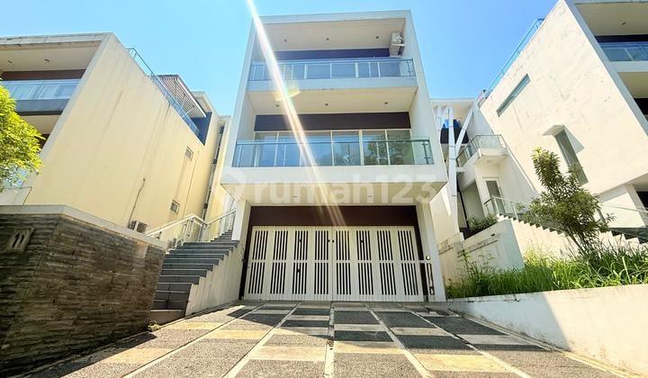 Rumah Modern Siap Huni Dekat Exit Tol Sentul City, Bogor