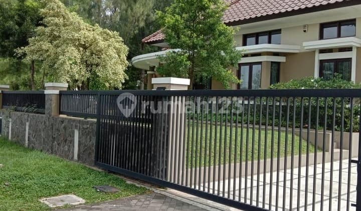 Rumah Bandung Tempo Dulu siap huni di Kota Baru Parahyangan