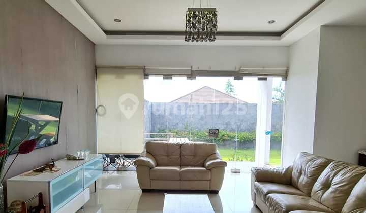 Rumah Minimalis Murah Siap Huni di Komplek Setra Duta, Bandung