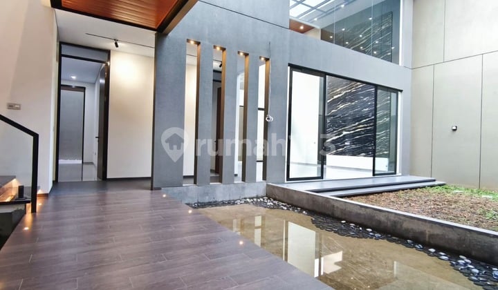Premium and Luxurious House in Xandari Summarecon Bandung