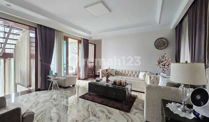 Rumah Furnish Sangat Cantik View Kota Bandung di Resor Dago Pakar