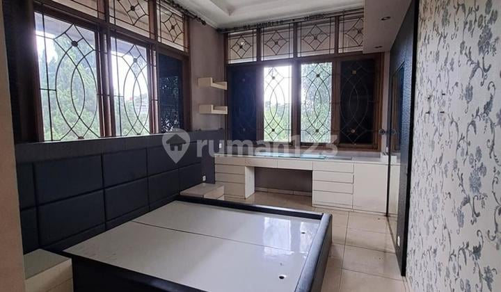 Rumah Besar dan Siap Huni di Kawasan Buah Batu-Turangga, Bandung