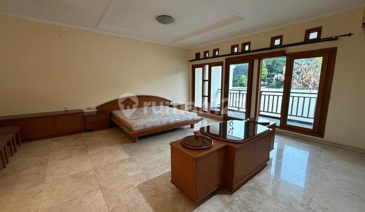 Rumah Sangat Terawat dan Bagus di Sayap Pasteur, Bandung