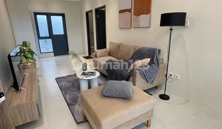 New Luxury Fully Furnished House in Kota Baru Parahyangan, Bandung