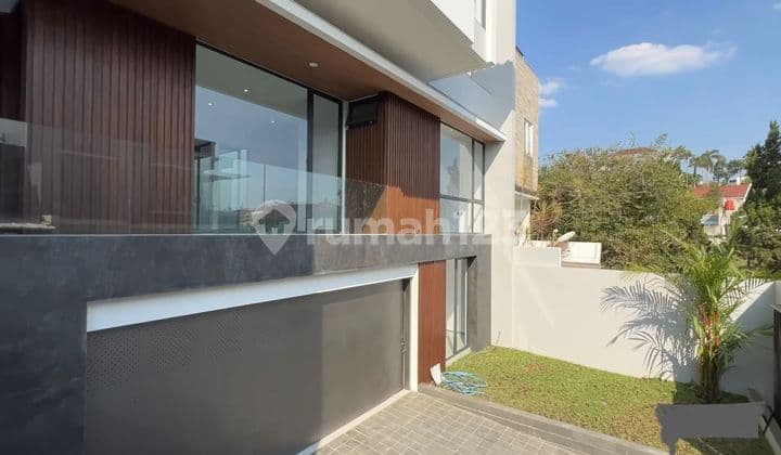 Rumah Baru Minimalis dan Nyaman Siap Huni Setra Duta, Bandung