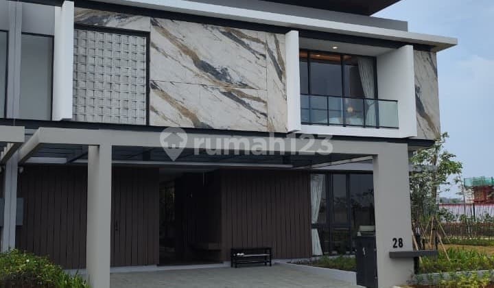 Rumah baru modern minimalis Cluster Hillary di Summarecon Bandung