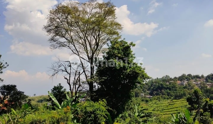 Tanah harga murah siap bangun view lembah di Dago Giri Bandung