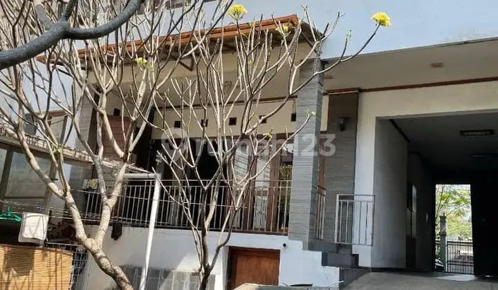 Rumah bagus lokasi tenang dan asri di sayap Ciumbuleuit Bandung