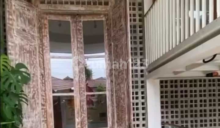 Ready-to-Occupy House in Kampung Ambon, Pulomas