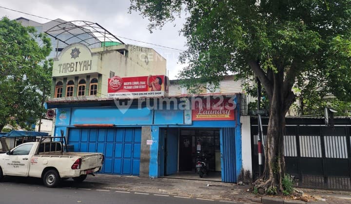 For Rent: Strategic Commercial Space in Senen, Central Jakarta