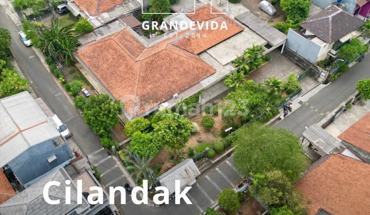 BELI TANAH BONUS BANGUNAN DI CILANDAK TANAH LUAS DAN HARGA SANGAT MENARIK