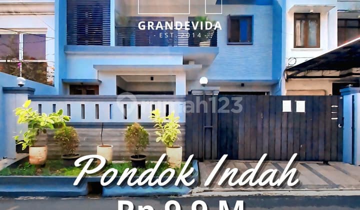 House for Sale in Pondok Indah, Ready to Occupancy, 2-Storey Building in a Large Complex
