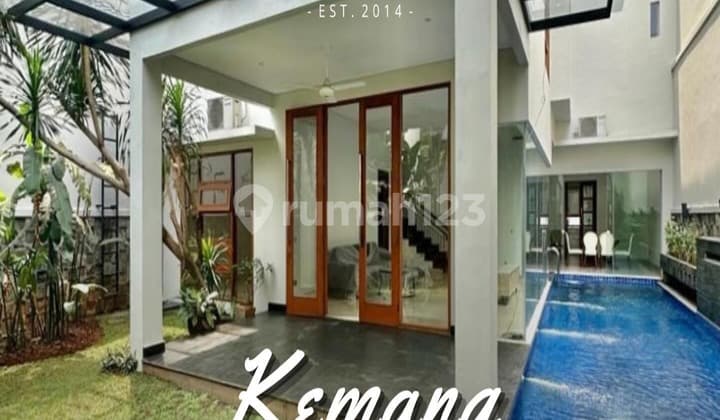 RUMAH DI KEMANG DESIGN MODERN TROPIS DALAM TOWNHOUSE ADA SWIMMING POOL TERAEAT DAN SIAP HUNI