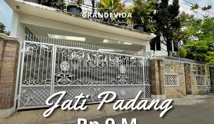Rumah Mewah Sangat Terawat Dan Siap Huni Di Jati Padang Lokasi Sangat Strategis