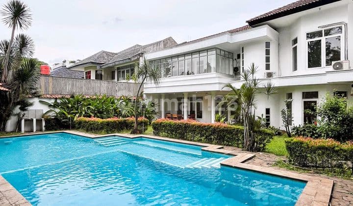 Rumah 2 Lantai Halaman Luas Dalam Townhouse Exclusive Dekat Tol Cilandak Simatupang