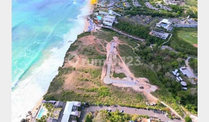 Tanah komersil samping El -karbon view laut di Pecatu