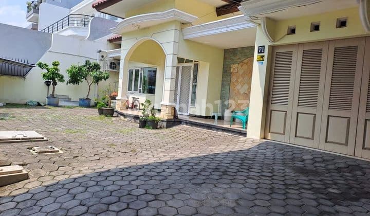 Di jual rumah siap pakai tengah kota sompok semarang