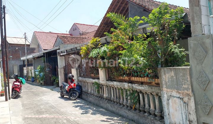 Di Jual Rumah Tengah Kota Patiunus Semarang