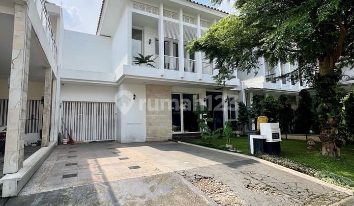 Please Negotiate If Suitable! Modern House in Pelangi Alam Sutera Cluster, Elite Area for Sultans, Best Strategic Location in Alam Sutera.