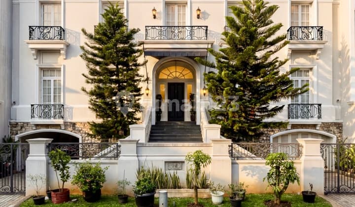 Konglo House! Elite Area in Phg Gading Serpong! Fully Furnished Luxury! Negotiable!