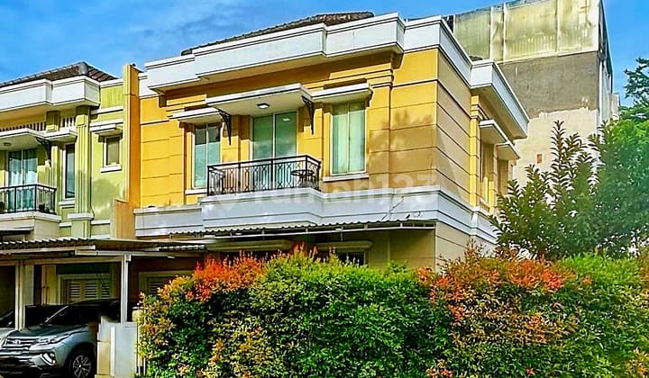 Jual Rugi! Hadap Timur! Rumah Hoek Bagus Di Maxwell Gading Serpong! Posisi Di Jalan Utama Kawasan Nyaman Aman Untuk Tinggal! Siapa Cepat@dia Dapat