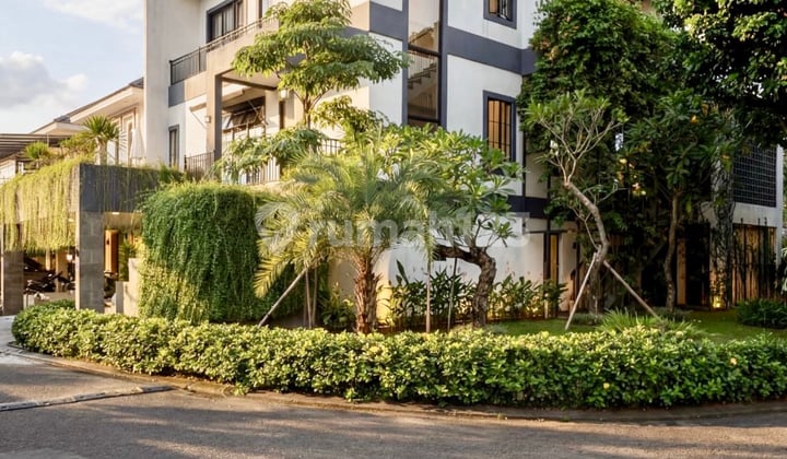 Serasa di Villa! Rumah Hoek Cantik di Anthe BSD! Kawasan Sejuk Bebas Banjir Lokasi Strategis