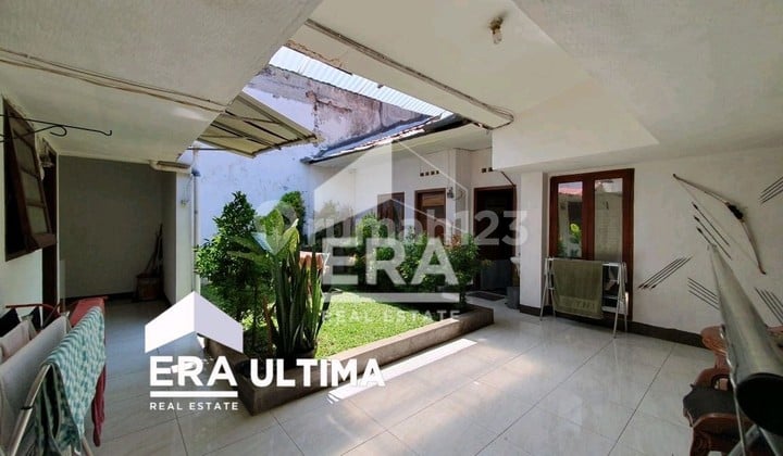 Rumah Lokasi Strategis Di Sayap Braga, Bandung