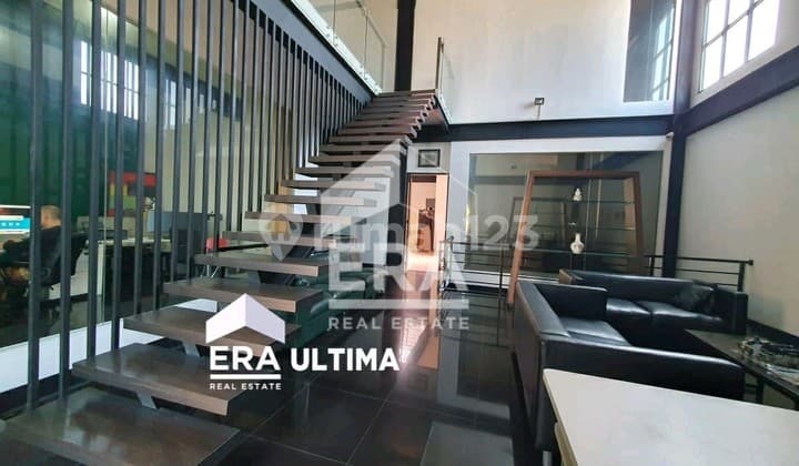 Rumah Mewah Cocok Utk Ruang Usaha Di Sukarasa Dekat Setrasari Mall.