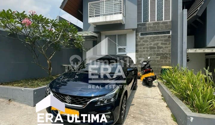 Rumah Minimalis 2 Lt. di Cihanjuang dekat Gegerkalong dan Politekhnik Negeri Bandung.