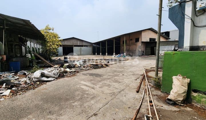 Polgar Warehouse Area 9,210m2 Suitable for Factory or Warehouse