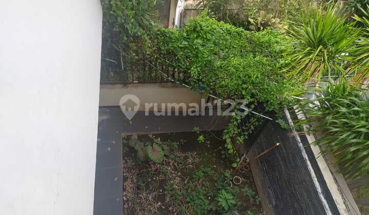 Dijual Rumah Johar Golf Pik, Uk 13x25m2, 2,5 Lantai, Rp. 18m Nego