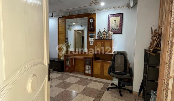 Jual Rumah Taman Grisenda Claaic Mediterania 6x20 Semi Furnish