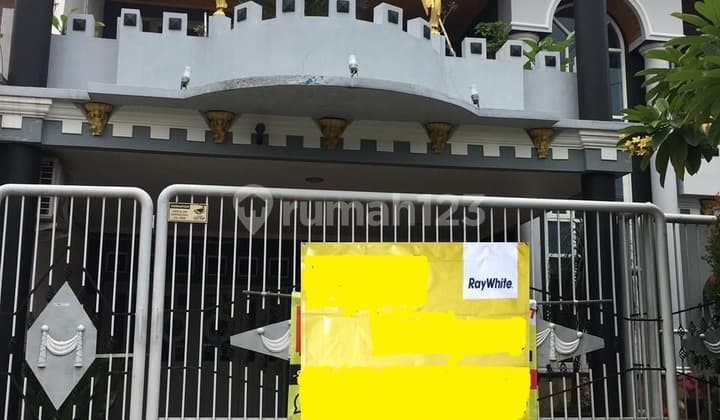 Rkt 45. Rumah Rungkut Asri Utara, Surabaya Timur