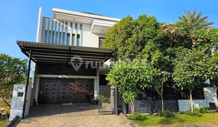 Fl01. Rumah Mewah Siap Huni Graha Family Surabaya Barat
