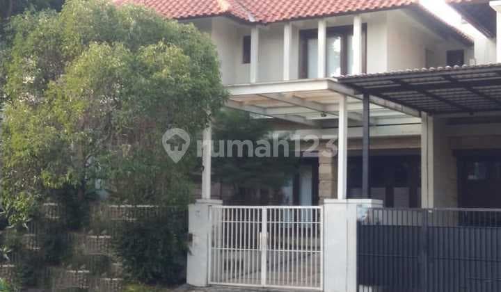 1343. Rumah Bagus Graha Family Surabaya Barat
