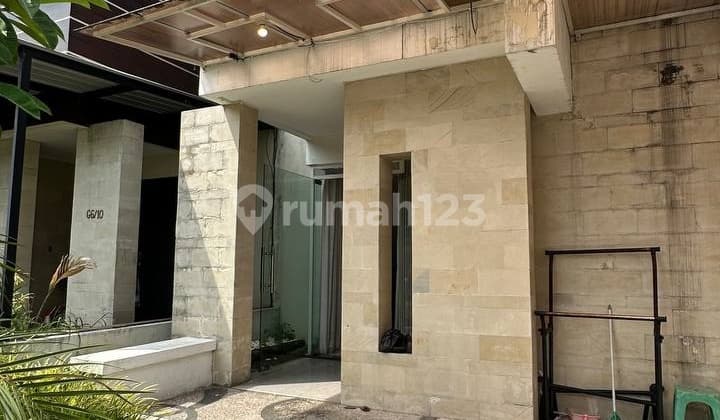 Rb34 Rumah Dian Istana Moca Verbana Surabaya