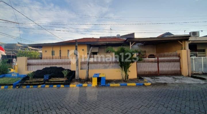 1621. Rumah Murah Kutisari Indah Barat Surabaya Timur