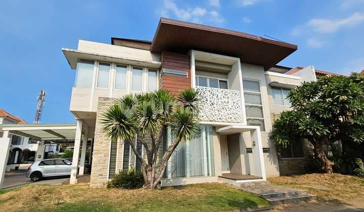 1695. Rumah Mewah Jemursari Regency Surabaya Jawa Timur